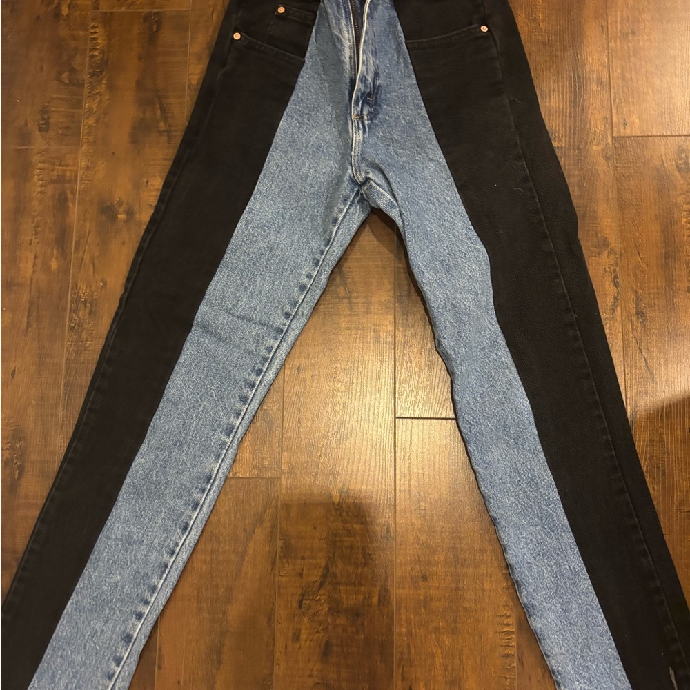 E.L.V. Denim Two-Tone Jeans
